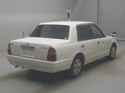 TOYOTA CROWN COMFORT