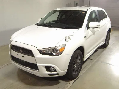 MITSUBISHI RVR
