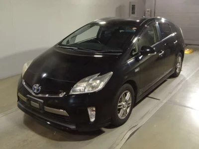TOYOTA PRIUS PHV