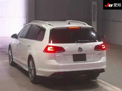 VOLKSWAGEN GOLF VARIANT