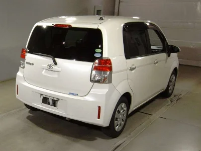 TOYOTA SPADE