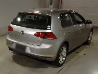 Цена авто Volkswagen Golf с аукционов Японии, номер кузова AUCPT, пробег 148 000, оценка 2