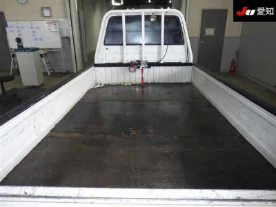 TOYOTA LITE ACE TRUCK