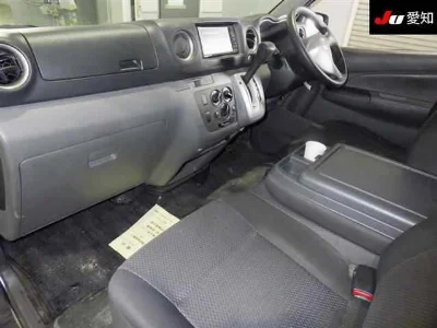 NISSAN NV350 CARAVAN