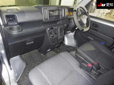 DAIHATSU HIJET VAN