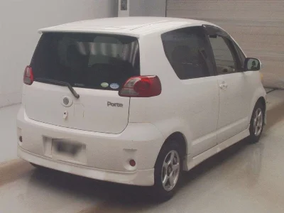 TOYOTA PORTE