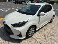 Цена авто Toyota Yaris с аукционов Японии, номер кузова MXPH10, пробег 55 000, оценка 8