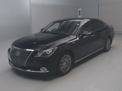 TOYOTA CROWN MAJESTA