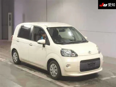 TOYOTA PORTE
