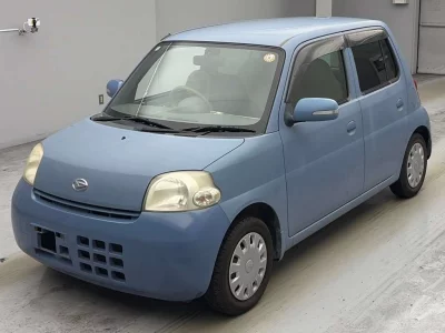DAIHATSU ESSE
