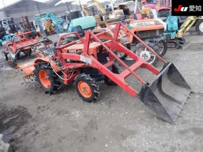 KUBOTA KUBOTA