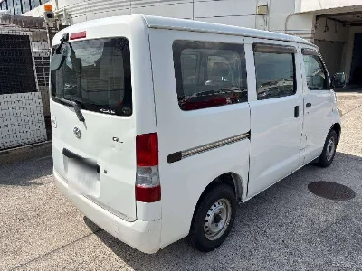 TOYOTA TOWN ACE VAN