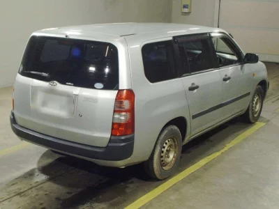 TOYOTA SUCCEED