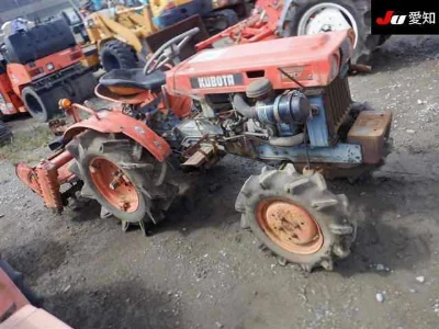 KUBOTA KUBOTA