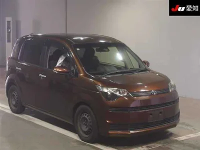 TOYOTA SPADE