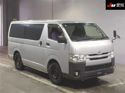 TOYOTA REGIUS VAN