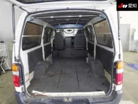 Цена авто Toyota HiAce Van с аукционов Японии, номер кузова LH103V, пробег 320 000, оценка 4