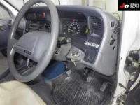 Цена авто Toyota HiAce Van с аукционов Японии, номер кузова LH103V, пробег 320 000, оценка 4