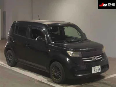 TOYOTA BB