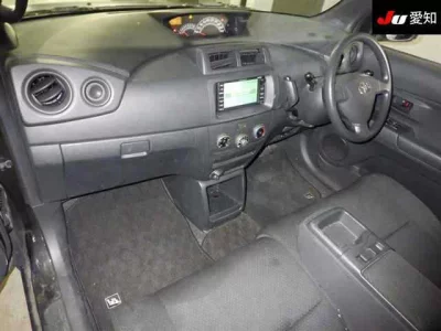 TOYOTA BB