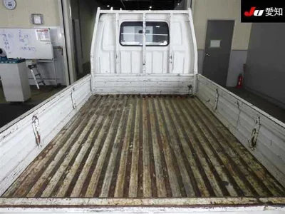 NISSAN VANETTE TRUCK