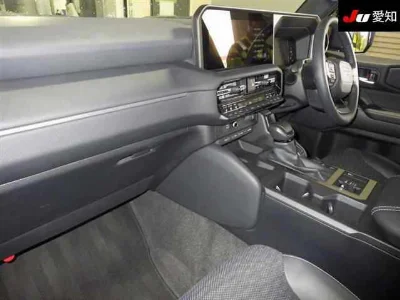 TOYOTA LAND CRUISER 250