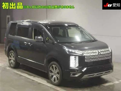 MITSUBISHI DELICA D5