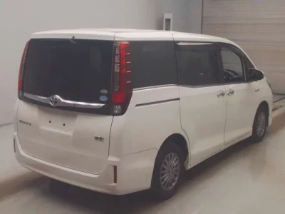 TOYOTA ESQUIRE