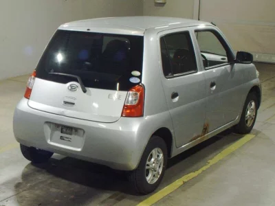 DAIHATSU ESSE