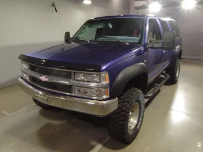CHEVROLET SUBURBAN