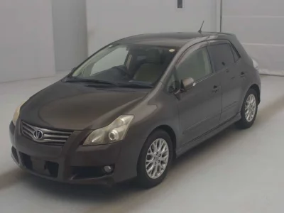 TOYOTA BLADE