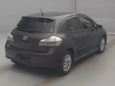 TOYOTA BLADE