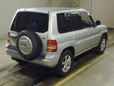 MITSUBISHI PAJERO IO