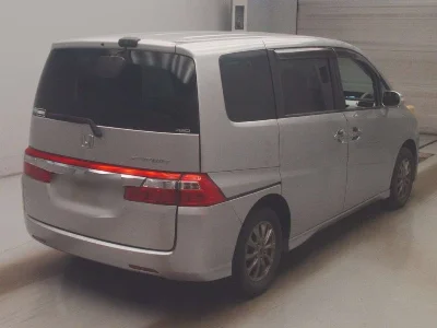 HONDA STEP WAGON