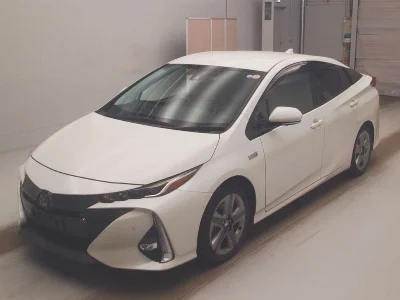 TOYOTA PRIUS PHV