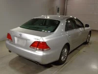 Цена авто Toyota Crown с аукционов Японии, номер кузова GRS180, пробег 63 000, оценка 2