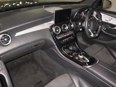 MERCEDES BENZ GLC