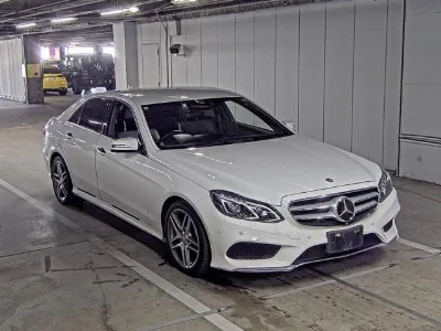 MERCEDES BENZ E CLASS