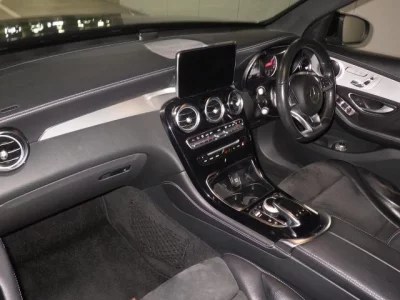 MERCEDES BENZ GLC