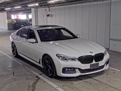 BMW 7 SERIES