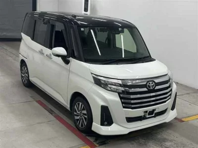 TOYOTA TANK