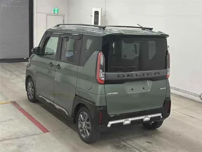 MITSUBISHI DELICA MINI