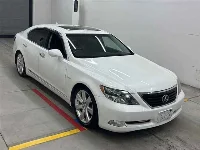 Lexus LS600h