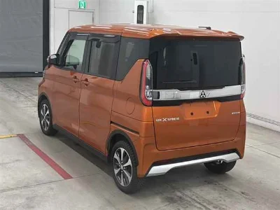 MITSUBISHI EK X SPACE