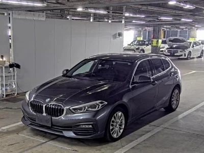 BMW 1 SERIES
