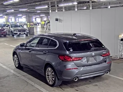 BMW 1 SERIES