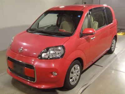 TOYOTA PORTE