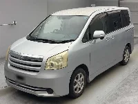 Цена авто Toyota Noah с аукционов Японии, номер кузова ZRR70G, пробег 208 000, оценка 6