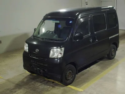 TOYOTA PIXIS VAN