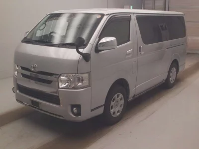 Статистика аукционов Toyota HiAce Van